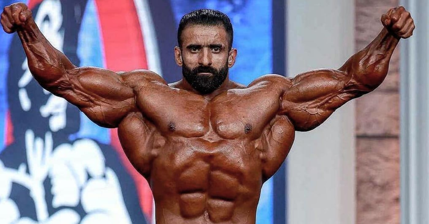 Bodybuilder Hadi Choopan's Former Managers Accuse Him of Synthol Use –  Fitness Volt