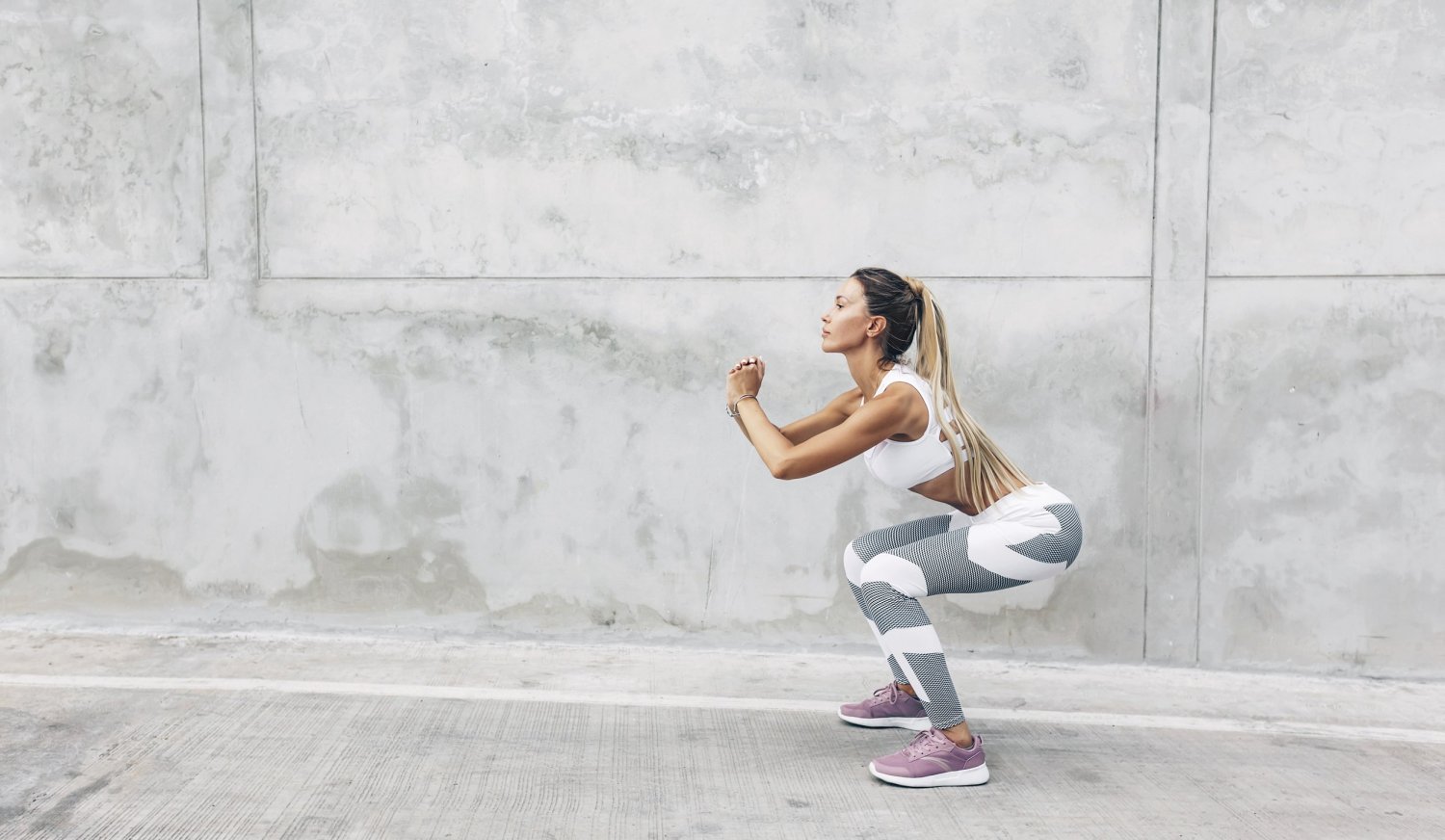 Wall-Sit-in-Your-Workout