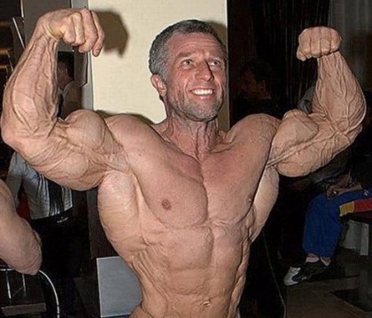 extreme-ripped-old-bodybuilder